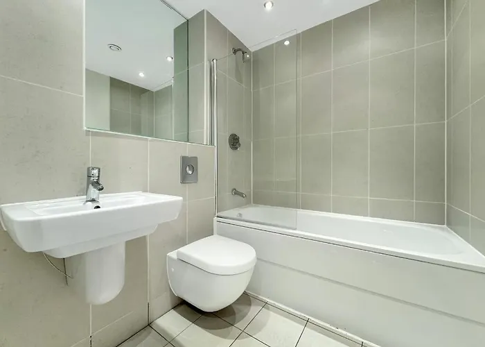 Homestay Private Bedroom With Shared Living Space And Bath In A Two Bedroom